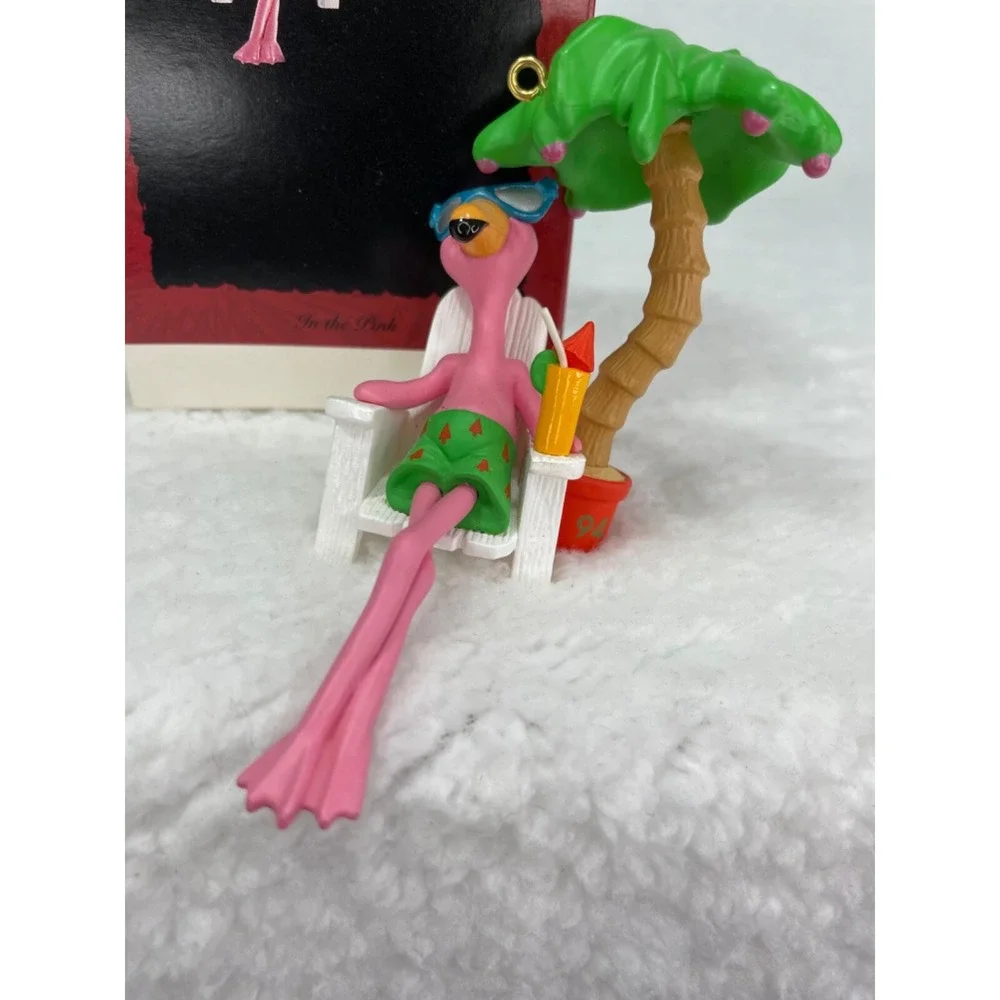 Hallmark Keepsake 1994 In‎ The Pink Ornament